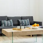 Kmety Deluxe Home With Sauna