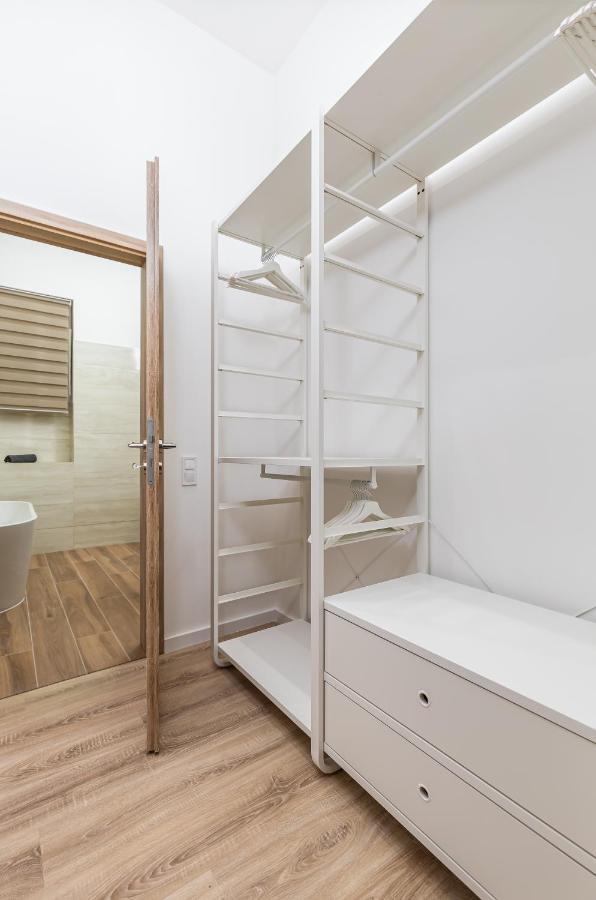 Kmety Deluxe With Sauna
